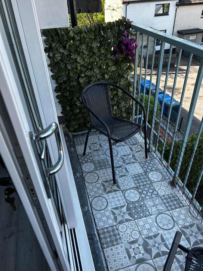 Entire Modern Apartment In Oban With Balcony 外观 照片